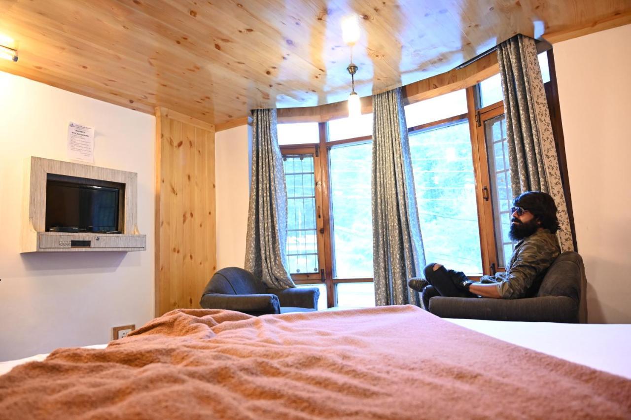 Hotel Manali Mahal Exterior photo